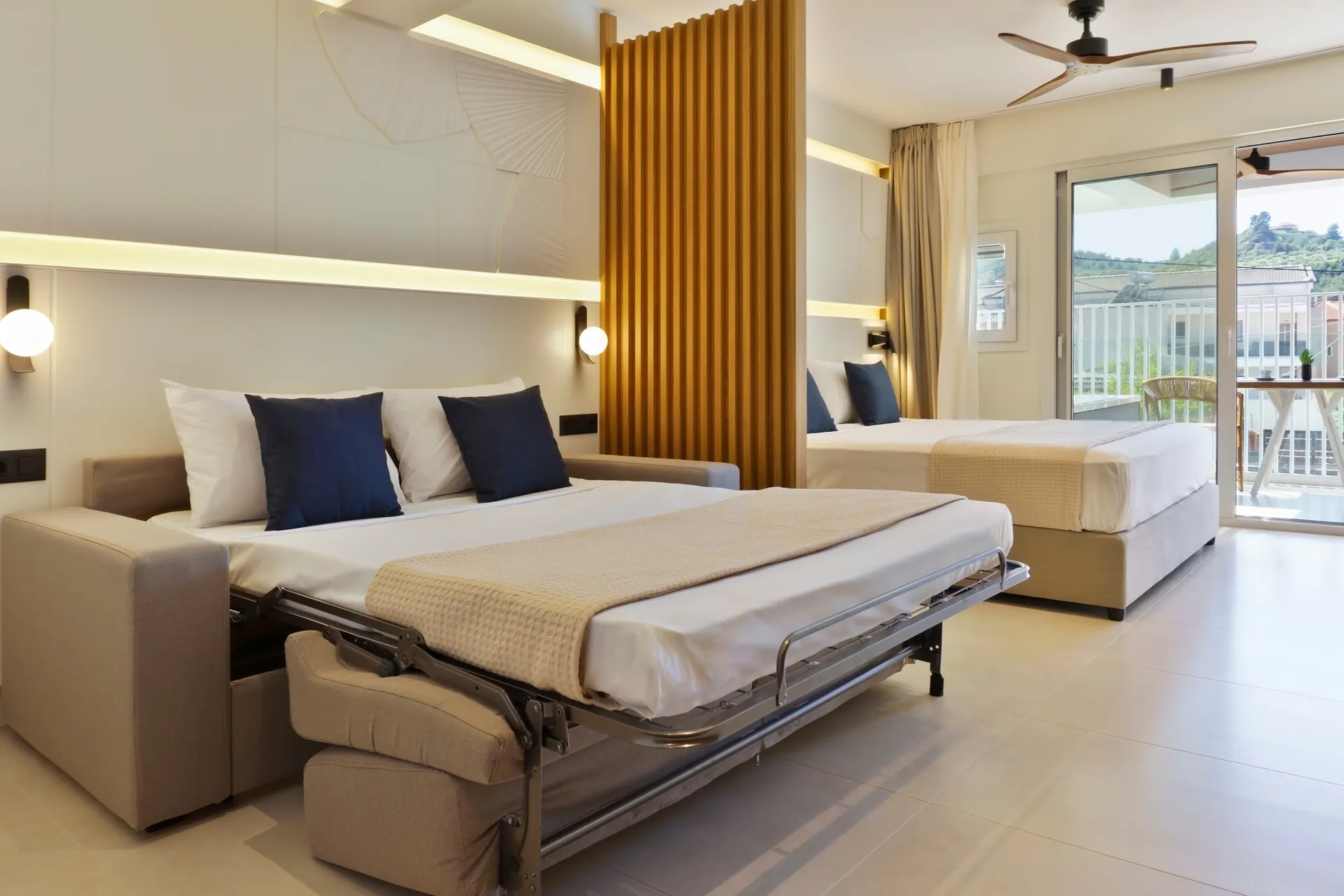 Tiara Holidays - Palm Boutique Suites - Junior Suite with Jacuzzi - sofa